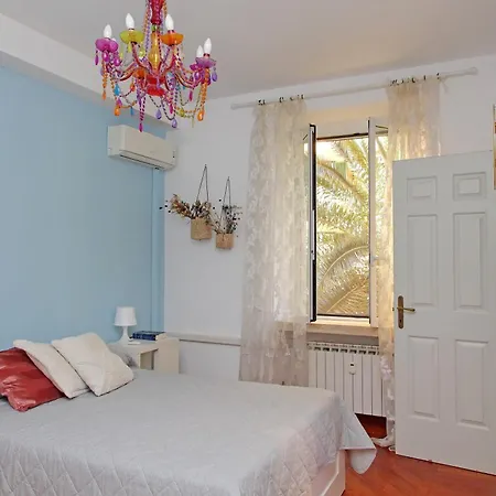 Daire 4bnb - San Giovanni Cozy *